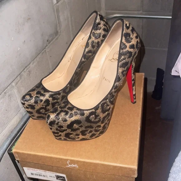 Daffodile 160 Jacquard Leopard/GG - Picture 2 of 14